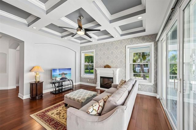 8174 17TH AVENUE W, Bradenton, FL 34209