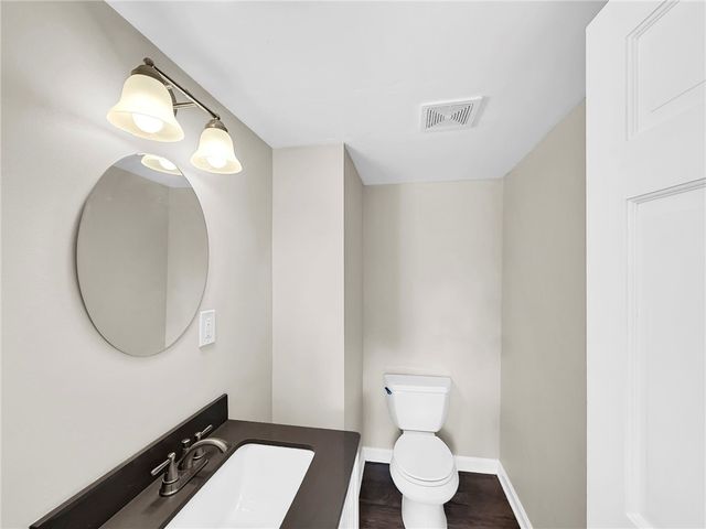 323 Glenn Ave, Scott Twp, PA 15106