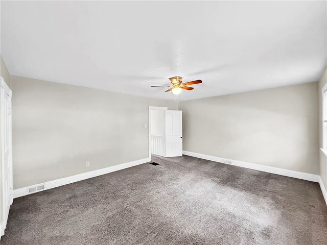 323 Glenn Ave, Scott Twp, PA 15106