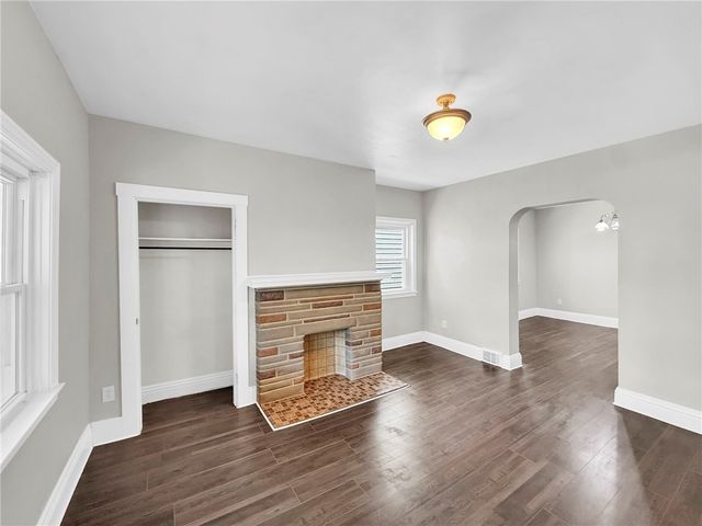 323 Glenn Ave, Scott Twp, PA 15106