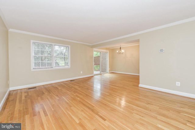 1860 GOLF VIEW CT, Reston, VA 20190