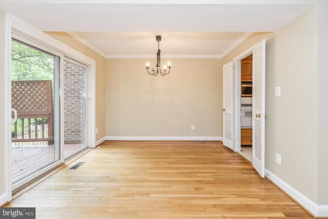 1860 GOLF VIEW CT, Reston, VA 20190