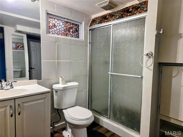 1750 Beverly Drive, Florissant, MO 63031