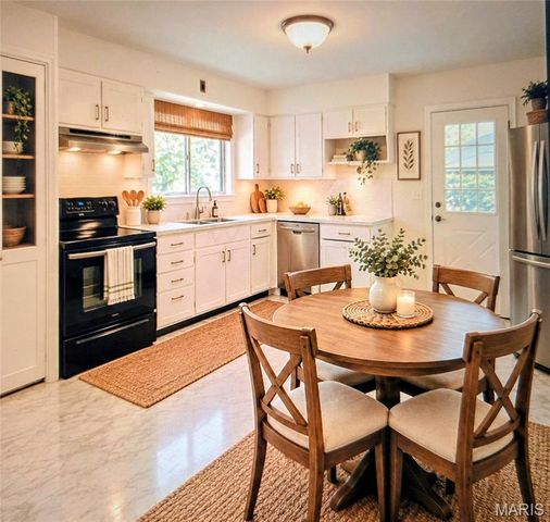 1750 Beverly Drive, Florissant, MO 63031