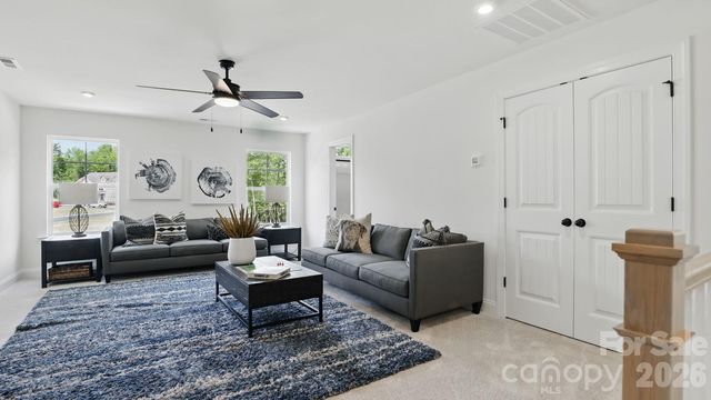 6095 Diamond Place, Harrisburg, NC 28075