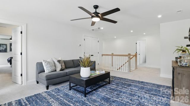 6095 Diamond Place, Harrisburg, NC 28075