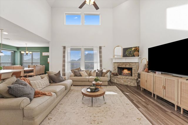 3725 Ranchers Ridge, Krum, TX 76249