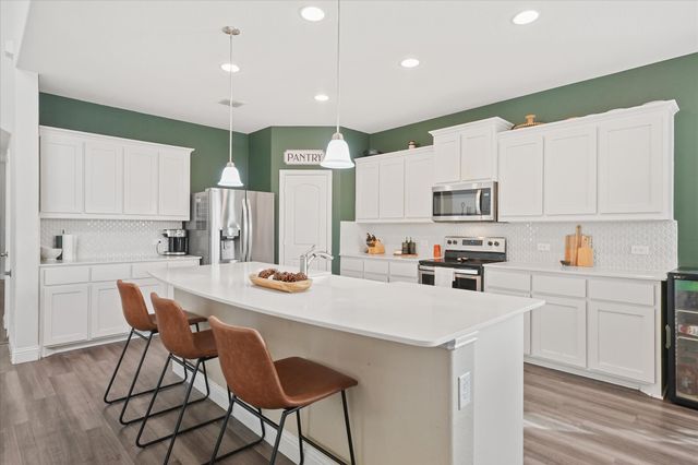 3725 Ranchers Ridge, Krum, TX 76249