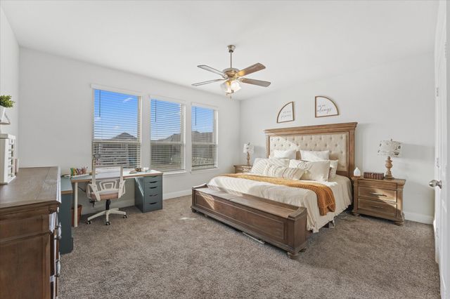 3725 Ranchers Ridge, Krum, TX 76249