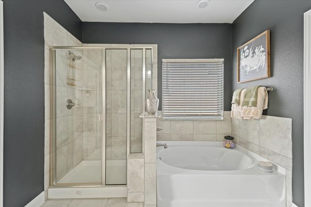 3725 Ranchers Ridge, Krum, TX 76249