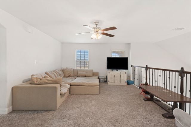 3725 Ranchers Ridge, Krum, TX 76249