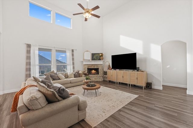 3725 Ranchers Ridge, Krum, TX 76249