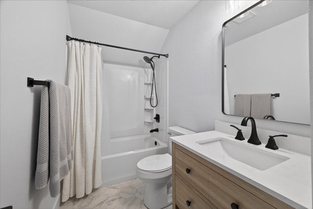 341 Guy Lane, Pottsboro, TX 75076