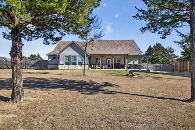 341 Guy Lane, Pottsboro, TX 75076