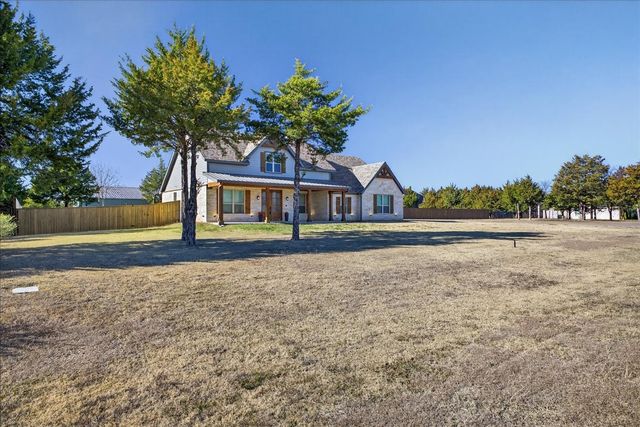 341 Guy Lane, Pottsboro, TX 75076