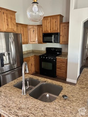 6967 N COMANCHE ST, Eagle Mountain, UT 84005