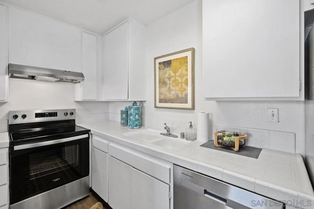 6765 Alvarado Road 5, San Diego, CA 92120