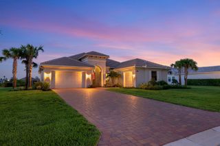 5565 SW Star Apple Street, Palm City, FL 34990