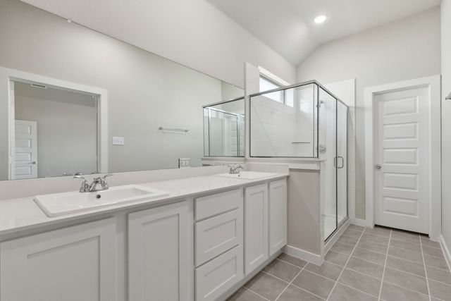 453 Hocking Hills Drive, Waxahachie, TX 75165