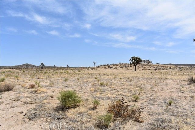 15500 Ave F8, Lancaster, CA 93535