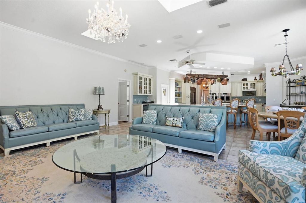 Image 19 of property listing at 7275 CRYSTAL SPRING RUN, Weeki Wachee, FL 34607