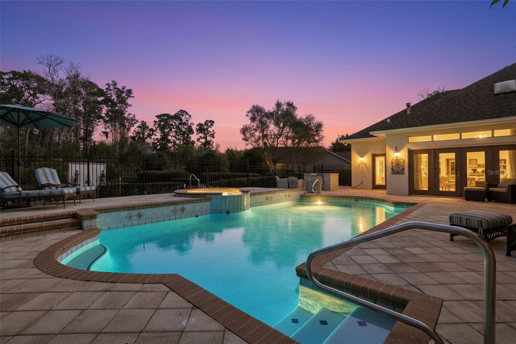 Image 3 of property listing at 7275 CRYSTAL SPRING RUN, Weeki Wachee, FL 34607