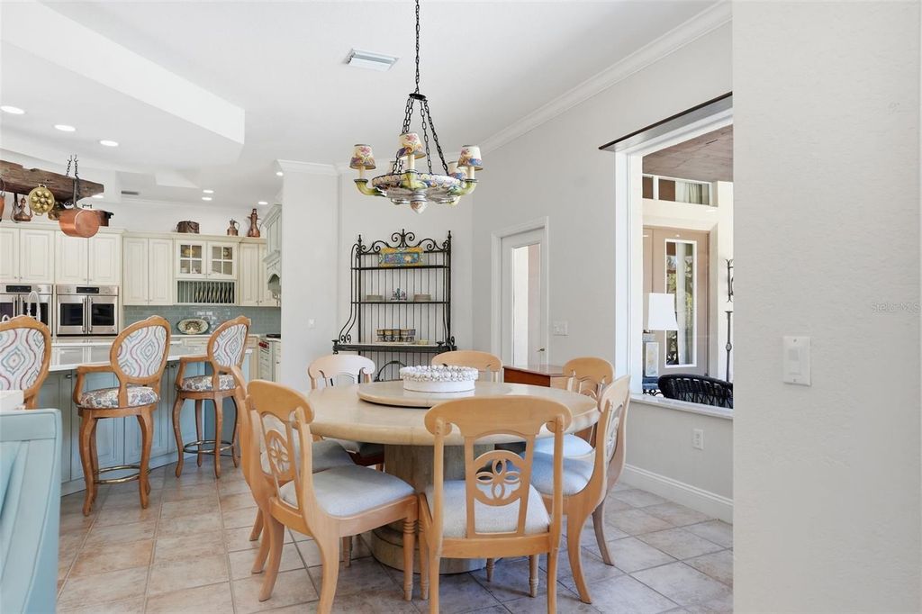 Image 32 of property listing at 7275 CRYSTAL SPRING RUN, Weeki Wachee, FL 34607