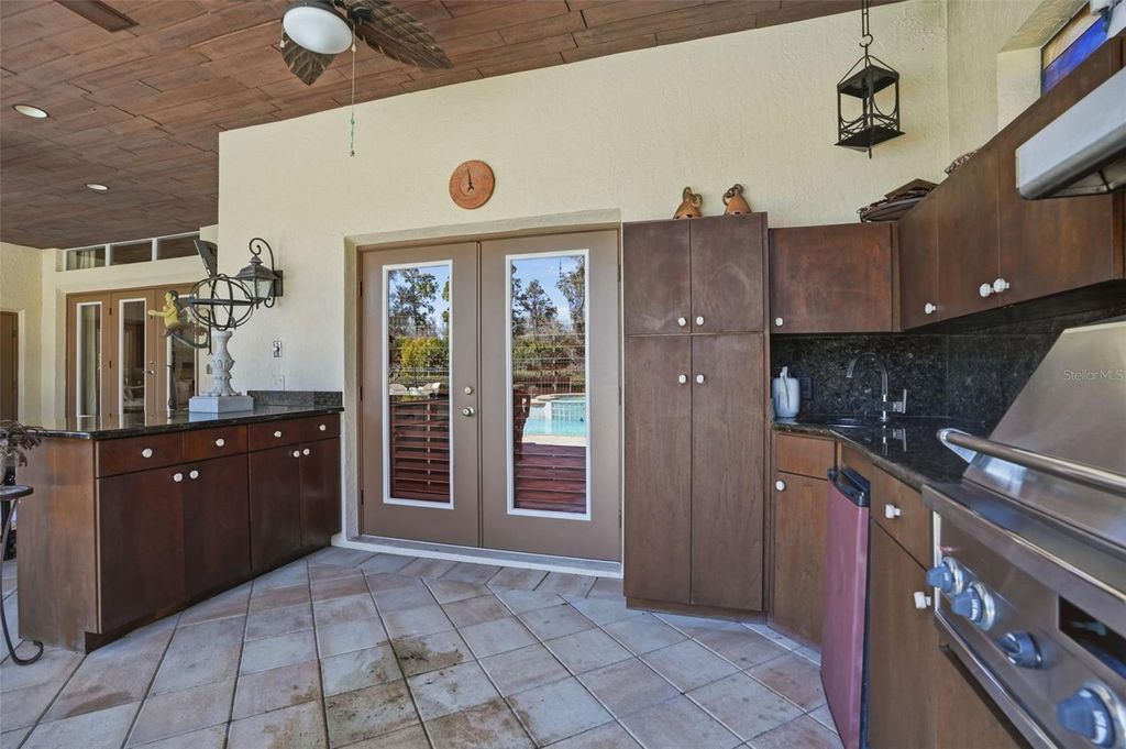 Image 61 of property listing at 7275 CRYSTAL SPRING RUN, Weeki Wachee, FL 34607