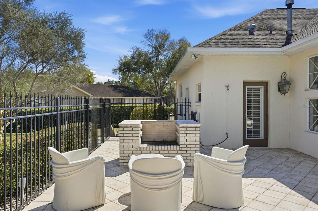 Image 63 of property listing at 7275 CRYSTAL SPRING RUN, Weeki Wachee, FL 34607