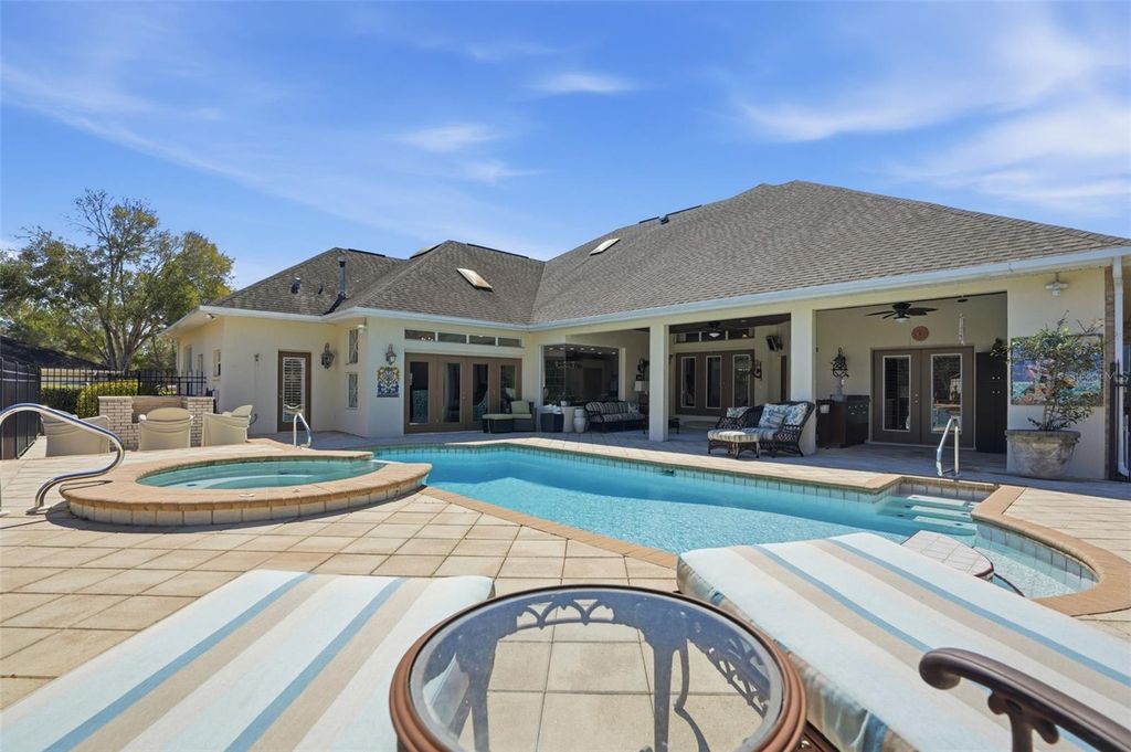 Image 72 of property listing at 7275 CRYSTAL SPRING RUN, Weeki Wachee, FL 34607