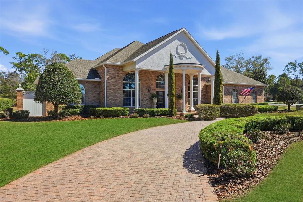 Image 75 of property listing at 7275 CRYSTAL SPRING RUN, Weeki Wachee, FL 34607