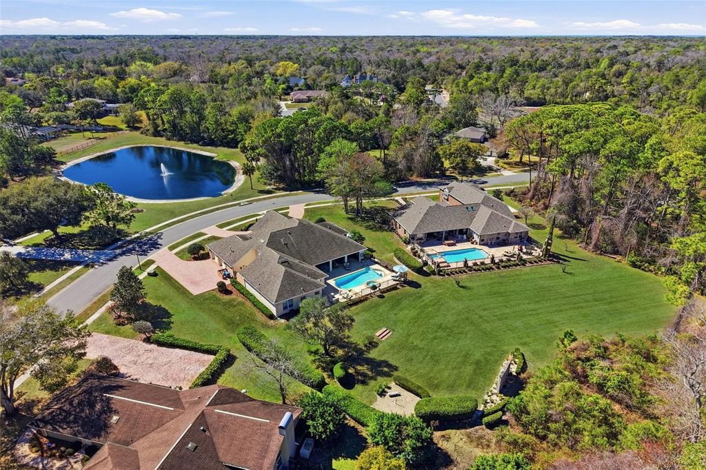 Image 87 of property listing at 7275 CRYSTAL SPRING RUN, Weeki Wachee, FL 34607