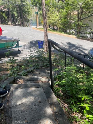 24327 24327 Montreaux, Crestline, CA 92325