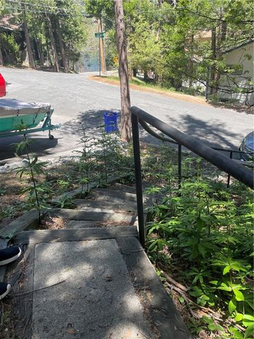 24327 24327 Montreaux, Crestline, CA 92325