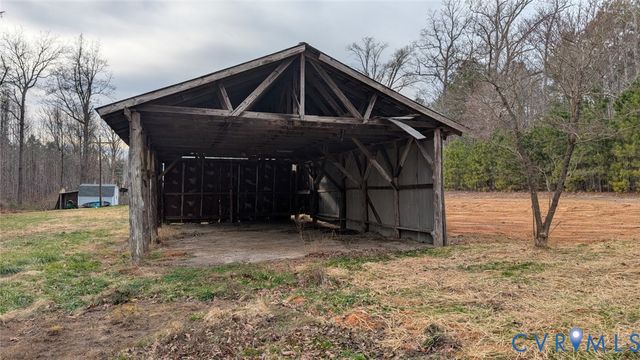 19201 Genito Rd, Amelia Courthouse, VA 23002