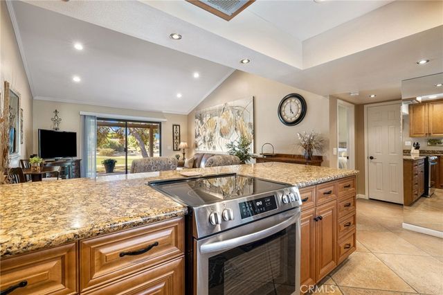 77277 Olympic Way, Palm Desert, CA 92211