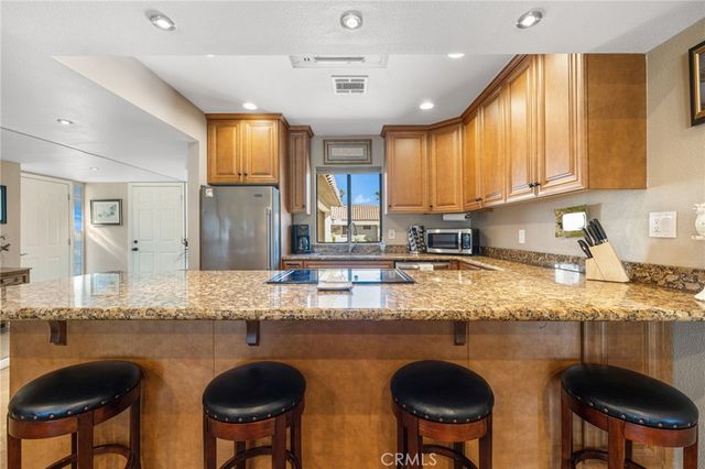 77277 Olympic Way, Palm Desert, CA 92211