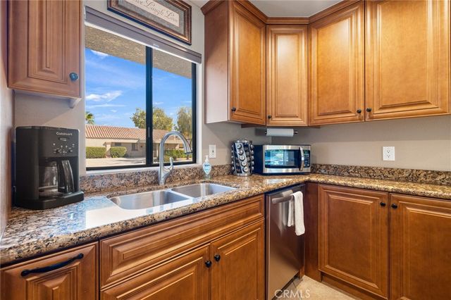 77277 Olympic Way, Palm Desert, CA 92211