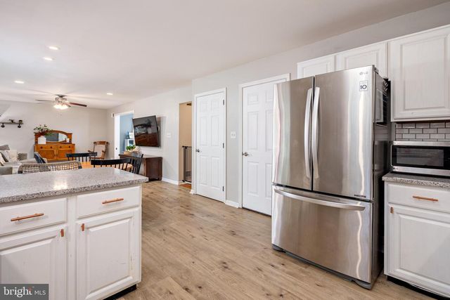 2991 REGAL OAK DR, Manchester, MD 21102