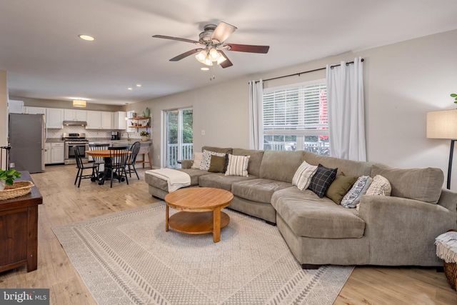 2991 REGAL OAK DR, Manchester, MD 21102