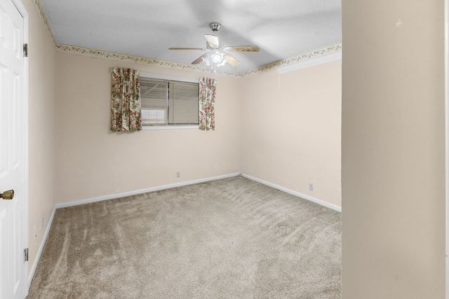 3014 Jennifer Avenue, Denison, TX 75020