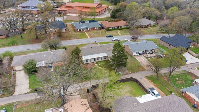 3014 Jennifer Avenue, Denison, TX 75020