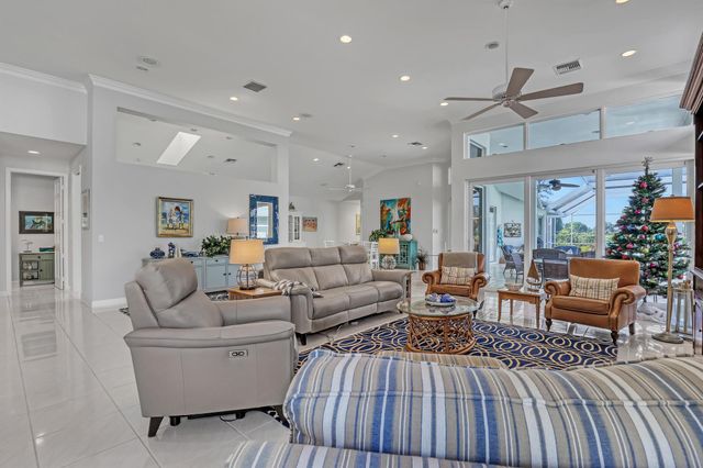 201 Orange Tree Drive, Atlantis, FL 33462