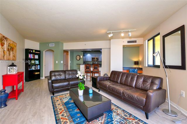 110 N Federal Hwy 905, Fort Lauderdale, FL 33301