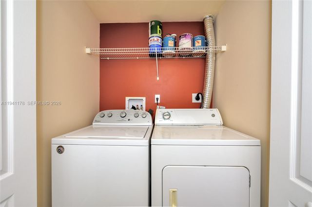 110 N Federal Hwy 905, Fort Lauderdale, FL 33301