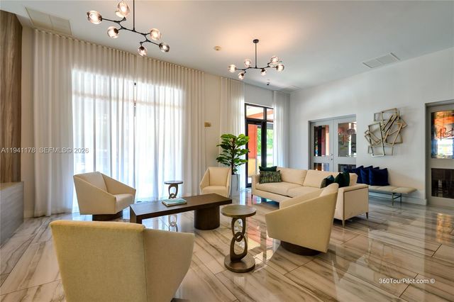 110 N Federal Hwy 905, Fort Lauderdale, FL 33301