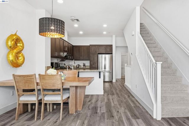 5569 Azalea Way, Newark, CA 94560