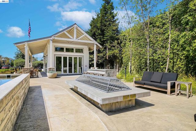 5569 Azalea Way, Newark, CA 94560