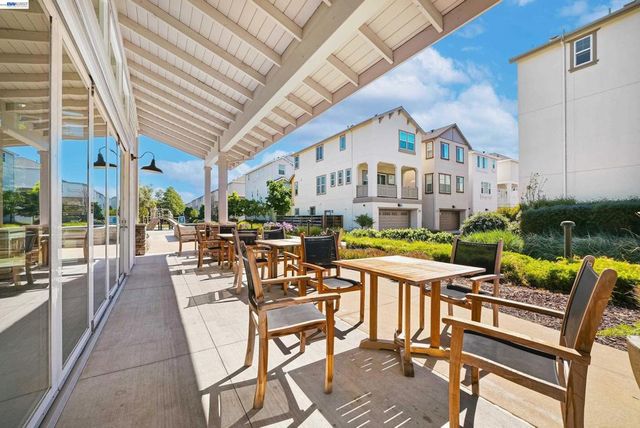 5569 Azalea Way, Newark, CA 94560