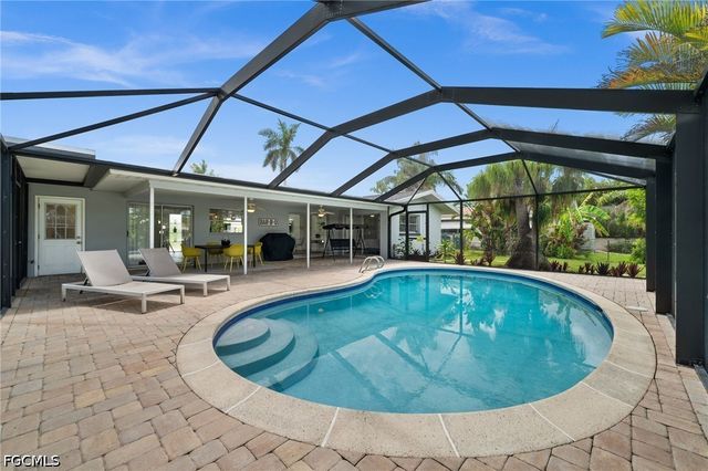 5122 SW 3rd AVE, Cape Coral, FL 33914